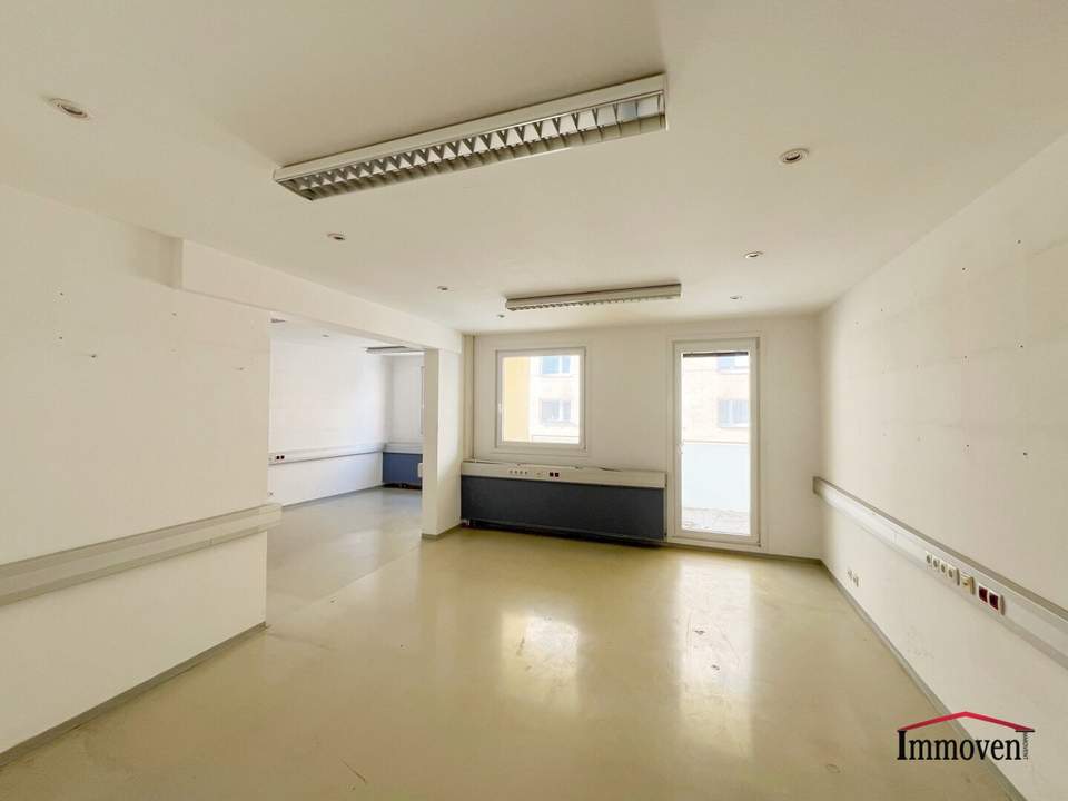 PROVISIONSFREI - UNSANIERT: Büro mit Loggia beim Nordwestbahnviertel!