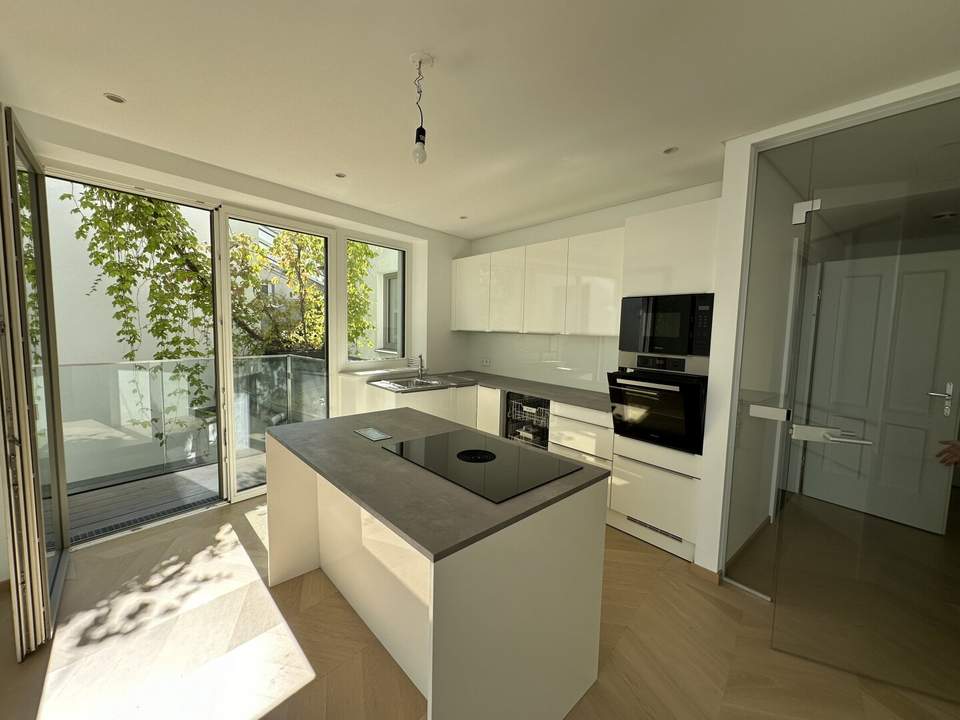 Gonzagagasse: moderne 4-Zimmer-Maisonette mit Freifläche: Leben im City-Center!