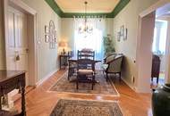 Weitra: Wohn- und Geschäftshaus mit einzigartiger Fassade