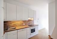 Über den Dächern zuhause – Charmante Dachgeschoss-Maisonette mit Galerie & großer Sonnenterrasse