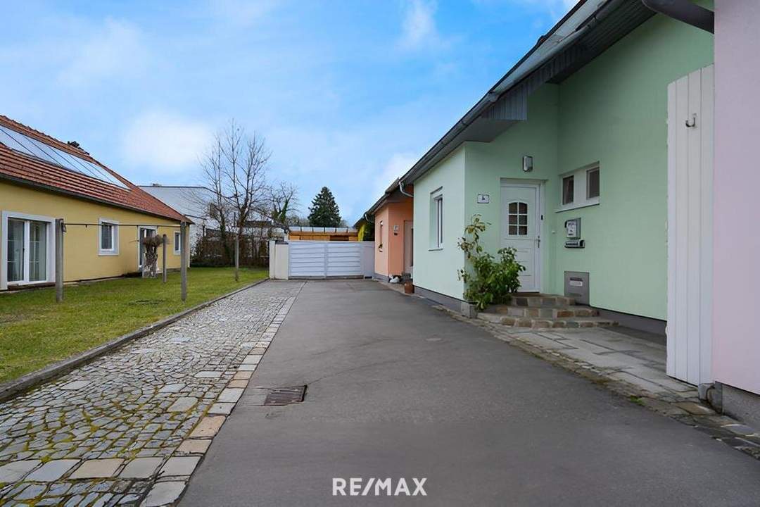 137 m² WOHN-NUTZFLÄCHE + 55 m² KELLER – BEGEHRTE LAGE – SOFORT VERFÜGBAR! Reihenhaus mit Garten, Terrasse, Balkon und Garage in zentraler Lage!