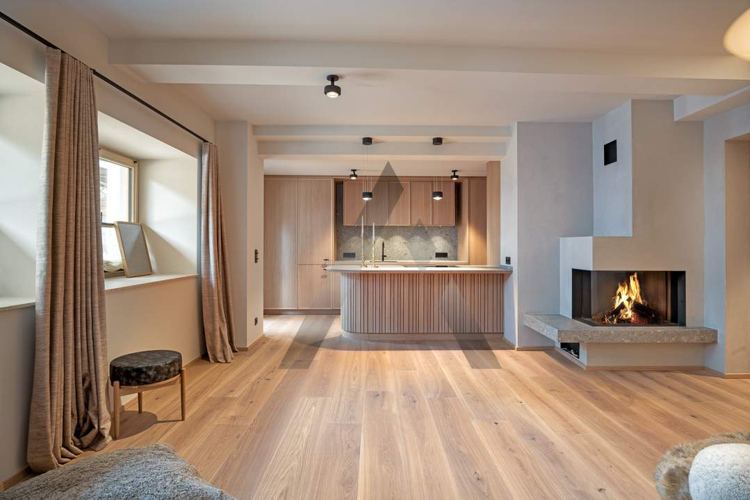 Hochwertig ausgestattete Wohnung in historischem Stadthaus - Kitzbühel