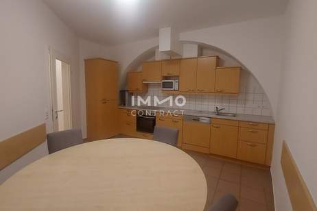 FAST 200 m² WOHNFLÄCHE IM ZENTRUM VON KREMS WARTEN AUF SIE!, Wohnung-miete, 2.000,00,€, 3500 Krems an der Donau(Stadt)