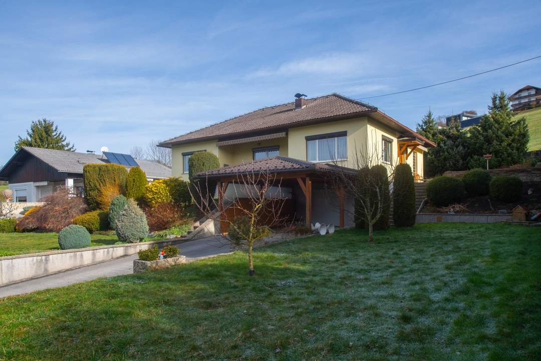 NEUER PREIS! Über den Dächern von Behamberg - Unterkellerter Bungalow in ruhiger Siedlungslage mit phantastischem Ausblick