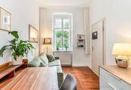 TRAUMHAFTE 4-ZIMMER ALTBAU-WOHNUNG MIT KAMIN