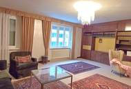 "Großzügige 150m² Etagenwohnung mit viel Potential"