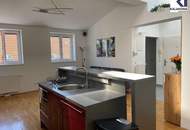 DACHGESCHOSSWOHNUNG NAHE JÖRGERBAD