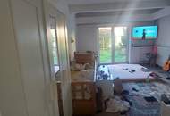 Vermiete Liegenschaft teilbar 1) Haus 157m² 2)Geschäftslokal (Praxis Gastro?, Kaffee? ect) 220m² 3)Lager derzeit mit Hochregalen 250m² 4)Lager- Geschäfts- oder Bürofläche 1.OG 234m² 5)Doppelgarage (vermietet)LKW-tauglich 49,40m² 6)Außenflächen und Parkplätze (Provisionsfrei)