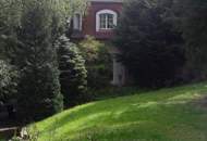 Eine Villa mit viel Potential und einzigartigem Charme in bester Lage