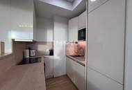 Stephansdom &amp; Sonnenuntergang inklusive: Gemütliche Vierzimmer-Wohnung mit Concierge, Party &amp; BBQ Lounge, Pool usw.