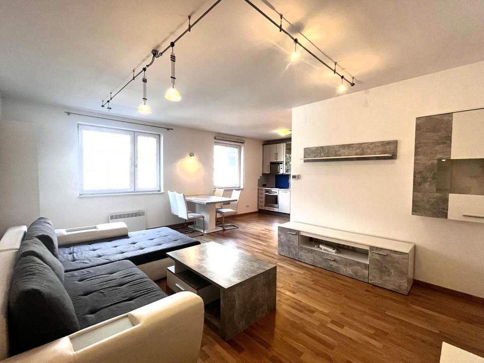 "Günstige 2 Zimmer Mietwohnung"