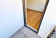 Perfekte Kleinwohnung mit Loggia! Energieeffizienz durch Photovoltaikanlage und Wärmepumpe! Ruhige Seitengasse + Faires Preis-Leistungs-Verhältnis + Perfekte Anbindung und Nahversorgung!