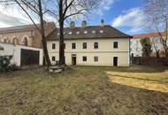 Großzügiges denkmalgeschütztes Stadthaus mit 13 Zimmern