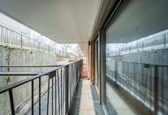 Erstbezug: moderne 2 Zimmer Wohlfühl-Wohnung mit Garten und Terrasse