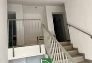 Mehrfamilienhaus mit 2 bis 4 Wohnungen (über je 90m² ), einem Büro im EG mit 3,20 Raumhöhe, voll unterkellert mit FB-Heizung und RH von 2,85 Meter. Aufstockung & Zubau möglich! - JETZT ZUSCHLAGEN