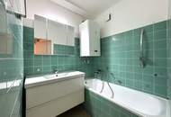 Schwechater Hauptplatz | 2 Zimmer Wohnung mit großzügiger Küche | ca. 65 m² | Innenhoflage