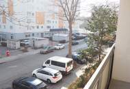 "3-Zimmer, Küche + 10m² große Loggia