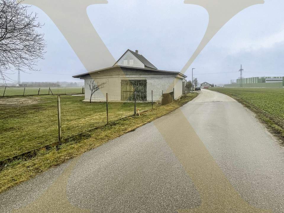 Grundstück samt Geräteschuppen und Garage im Ennshafen zu vermieten!