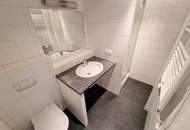 4 Zimmer - DG - Wohnung mit 2 Bädern und 8m² Terrasse! Weitblick! Hochwertige Ausstattung!