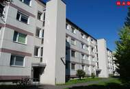 Geräumige 2-Zimmer Wohnung mit schöner Loggia in traumhafter, grüner Ruhelage! Bezugsbereit mit 01.02.2026!