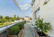 Modernes Wohnen: Helle 4-Zimmer-Wohnung mit weitläufiger Dachterrasse nahe dem Zentrum