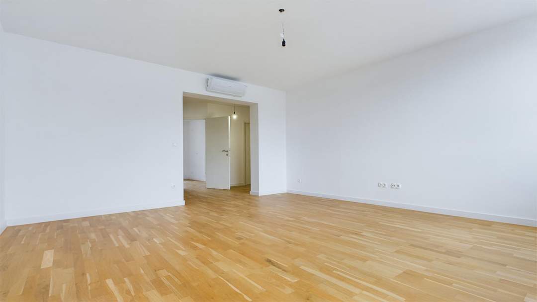 TOP PREIS ERSTBEZUG Wohnung mit 3 Zimmer und Klimaanlage