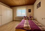 Solides Einfamilienhaus mit Entwicklungspotenzial in ruhiger Lage in Weitendorf