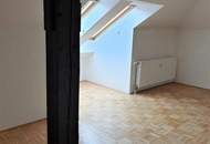 4 Zimmer Dachgeschoßwohnung im Zentrum Leoben - 3er WG tauglich!