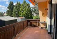 7 Zimmer Haus in Gainfarn - innen mit Renovierungsbedarf
