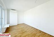 2-Zimmer-Dachgeschosswohnung mit Terrasse!