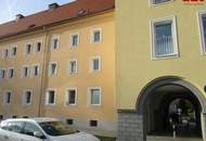 Sehr attraktive und ansprechende Wohnung in wunderschöner Grünlage! Tolle Raumaufteilung für äußerst flexible Nutzungsmöglichkeiten! 1A-Infrastruktur wird geboten!
