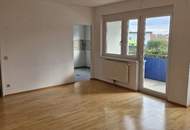 Unbefristete 3-Zimmer-Wohnung mit Loggia!