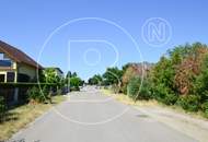 Großes Eckgrundstück mit renovierungsbedürftigem Haus!