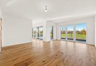 Erstbezug: Moderne Doppelhaushälfte mit Luftwärmepumpe, Garten &amp; 4 KFZ-Plätzen - Top 1