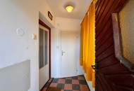 Wohnhaus mit solider Basis und Gestaltungsmöglichkeiten in guter Lage