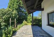 Gediegenes Einfamilienhaus mit Gebirgsblick und Potenzial