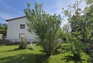 Schönes Einfamilienhaus mit sonnigem Garten, Pool, Garage und Carport sowie Hobby-Werkstatt in 4030 Linz