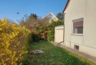"Baugrund Lobau - schönes Eckgrundstück mit Altbestand"