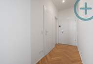 Charmante Single Wohnung im Altbau mit Balkon