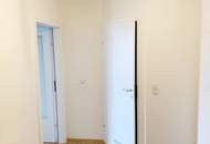UNBEFRISTET - Generalsanierte 1-Zimmerwohnung mit Balkon Nähe Murpromenade!