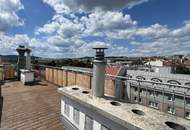 UNBEFRISTET - helle 2,5-Zimmer Dachgeschosswohnung mit Wohnküche, Schrankraum, 26 m2 Dachterrasse und Kellerabteil nahe Schönbrunn