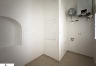 Residieren im Klassischen Altbau, top sanierte, helle 4 Zimmer Wohnung!