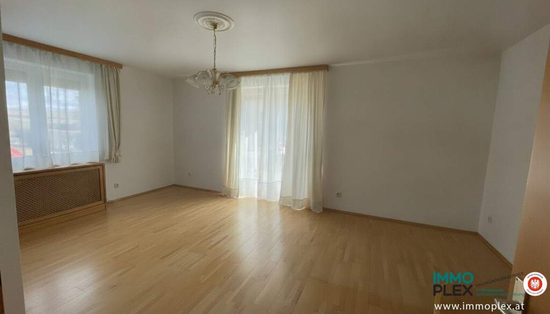 Eigentumswohnung in traumhafter Ruhelage mit 3 Zimmer, Terrasse und Garten in Retz zu kaufen!