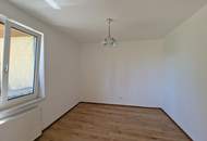 LIEBEVOLLES LANDHAUS MIT GARTEN UND GARAGE ZUR MIETE