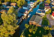 Direkt am Wasser: Exklusives Bootshaus mit Luxuskomfort