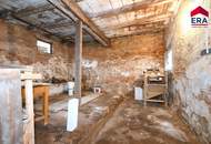 RESERVIERT! Sanierter Bauernhof mit zwei Wohnungen und großem Grundstück