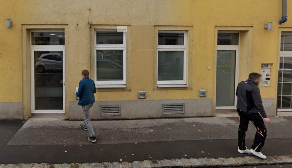 Geschäftslokal mit Straßenzugang!