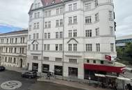 ERSTBEZUG - Helle 4-Zimmer Altbauwohnung mit 2 Bädern, 2 WCs, Abstellraum und Kellerabteil - UNBEFRISTET