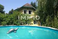 LANDHAUSVILLA mit Pool in Grünruhelage - 7 Zimmer