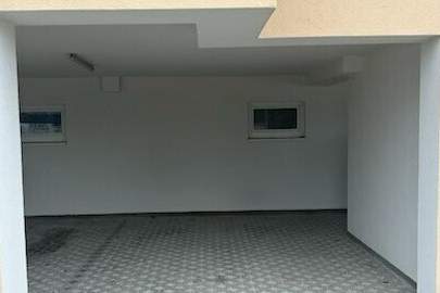 KFZ - Garagenplatz zu mieten, Kleinobjekte-miete, 70,00,€, 2201 Korneuburg